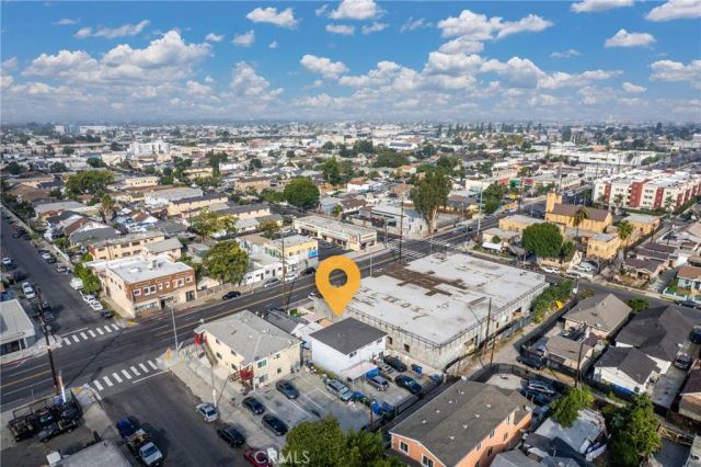 6118 S Main, Los Angeles, CA 90003