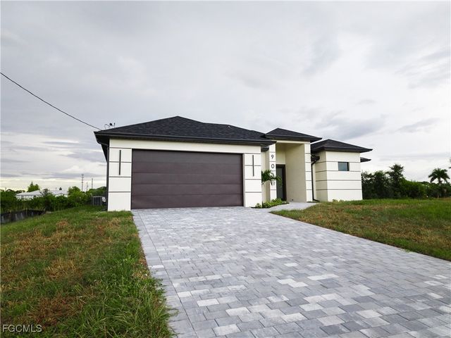 903 NE 23rd ST, Cape Coral, FL 33909