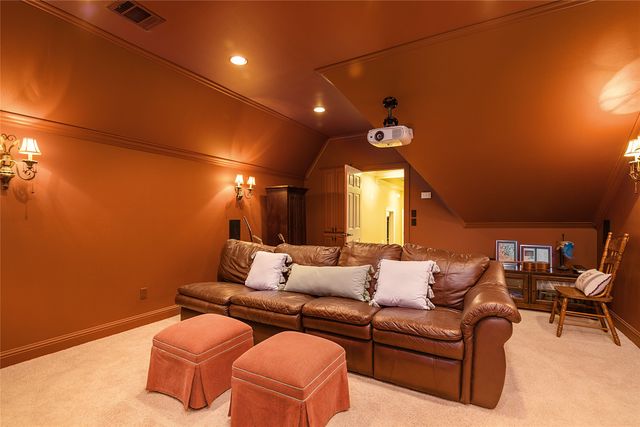 1166 Waters Edge Circle, Shreveport, LA 71106