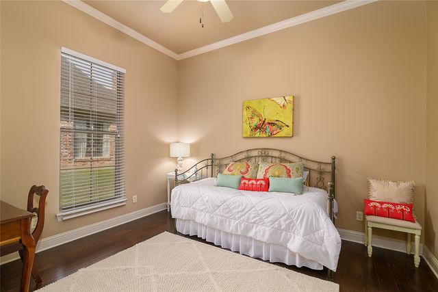 1166 Waters Edge Circle, Shreveport, LA 71106