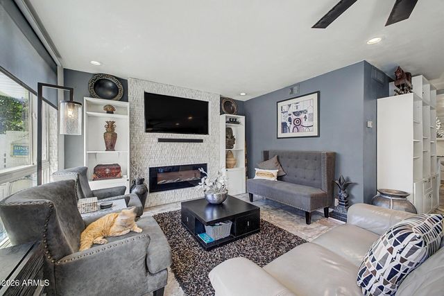 500 W Clarendon Avenue A4, Phoenix, AZ 85013