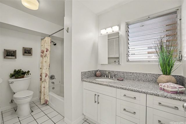98-707 Iho Place 2-903, Aiea, HI 96701