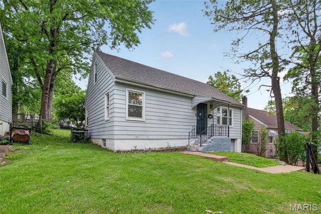 416 Ballman Avenue, St Louis, MO 63135
