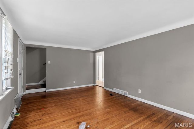 416 Ballman Avenue, St Louis, MO 63135