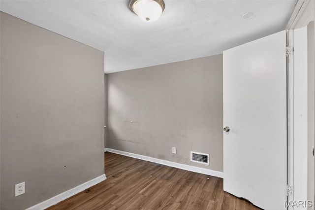 416 Ballman Avenue, St Louis, MO 63135