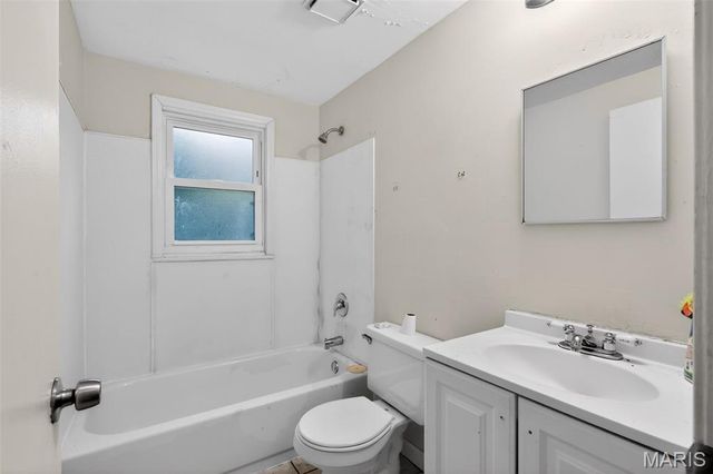 416 Ballman Avenue, St Louis, MO 63135
