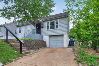 416 Ballman Avenue, St Louis, MO 63135
