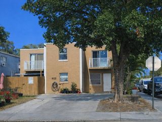 902 N F Street, Lake Worth Beach, FL 33460