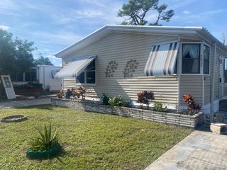 8933 Pine Street, Boynton Beach, FL 33436