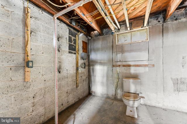 1806 LOCH SHIEL RD, Towson, MD 21286