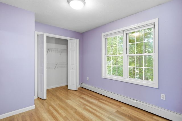 11 Navajo St, Hubbardston, MA 01452