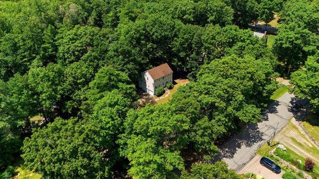 11 Navajo St, Hubbardston, MA 01452