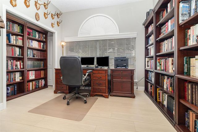 7628 APPLE TREE CIRCLE, Orlando, FL 32819