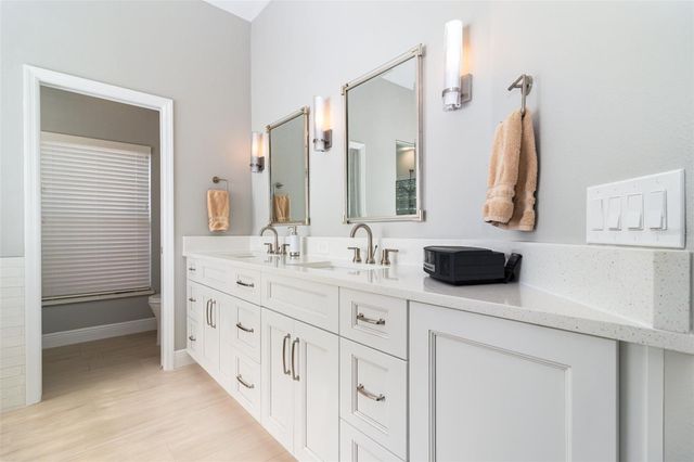 7628 APPLE TREE CIRCLE, Orlando, FL 32819