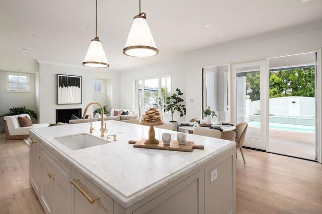7823 Calle Cima, Rancho Santa Fe, CA 92067