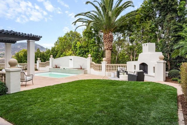 7823 Calle Cima, Rancho Santa Fe, CA 92067