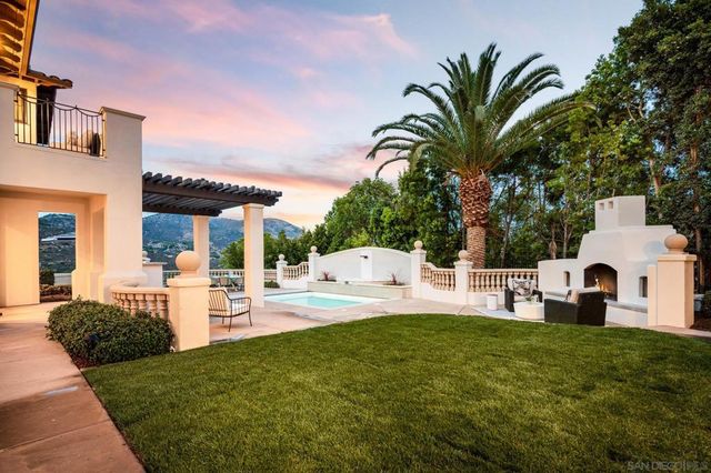 7823 Calle Cima, Rancho Santa Fe, CA 92067