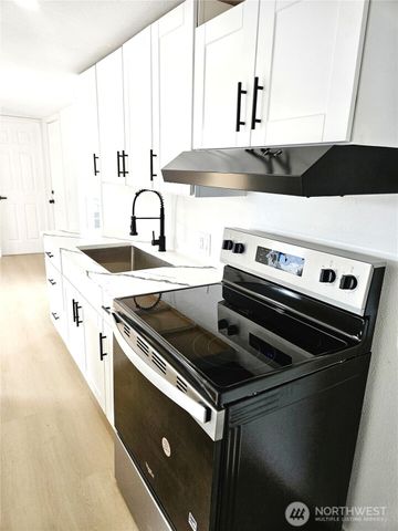 10302 Lakeview Avenue SW #54, Lakewood, WA 98499