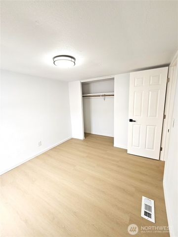 10302 Lakeview Avenue SW #54, Lakewood, WA 98499