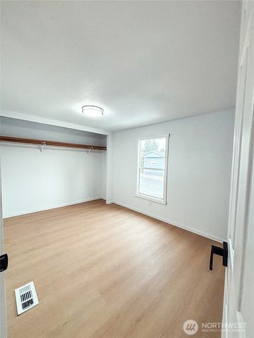 10302 Lakeview Avenue SW #54, Lakewood, WA 98499