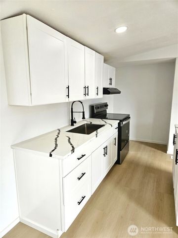 10302 Lakeview Avenue SW #54, Lakewood, WA 98499