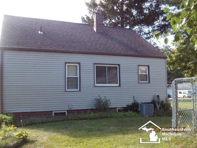 10524 Brunt Street, Samaria, MI 48177