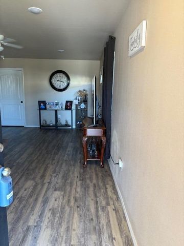 1009 Preston Trail, Wolfforth, TX 79382