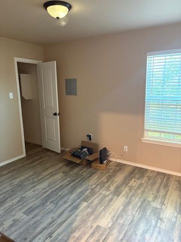 1009 Preston Trail, Wolfforth, TX 79382