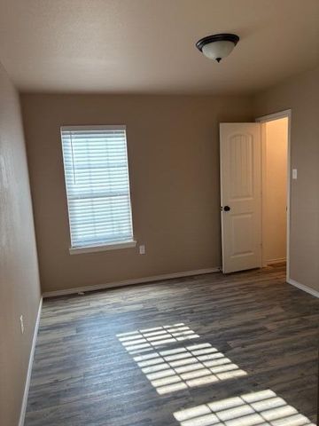 1009 Preston Trail, Wolfforth, TX 79382