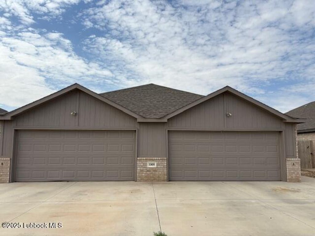 1009 Preston Trail, Wolfforth, TX 79382
