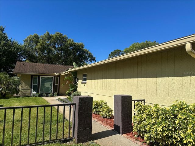 7800 FAIRLAWN DRIVE, Hudson, FL 34667