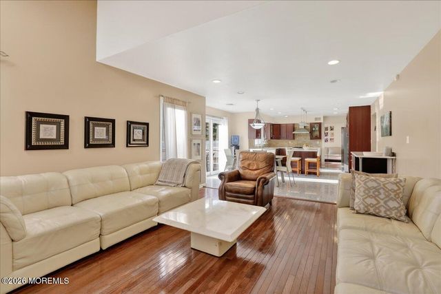 57 Jamestown Drive, Eatontown, NJ 07724
