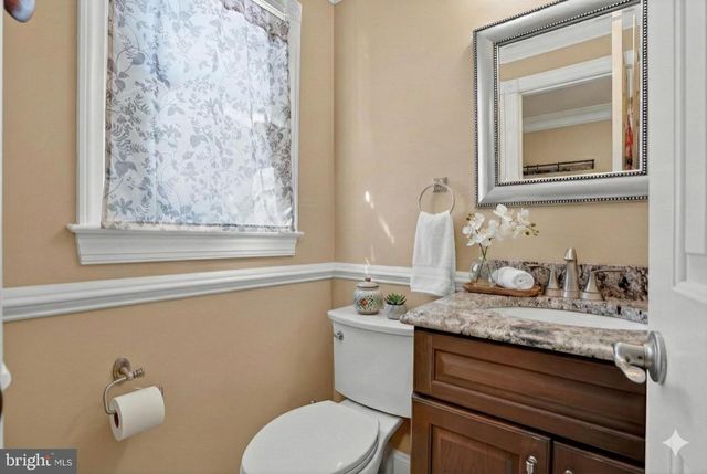 5409 CHESHIRE MEADOWS WAY, Fairfax, VA 22032