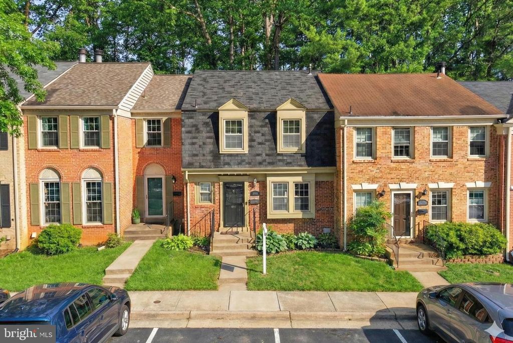 5409 CHESHIRE MEADOWS WAY, Fairfax, VA 22032