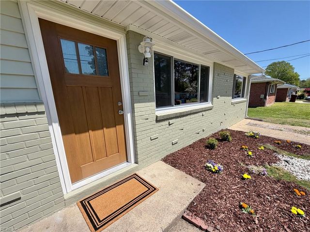 1101 Fontana Avenue, Chesapeake, VA 23325