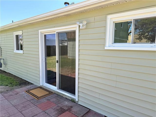 1101 Fontana Avenue, Chesapeake, VA 23325