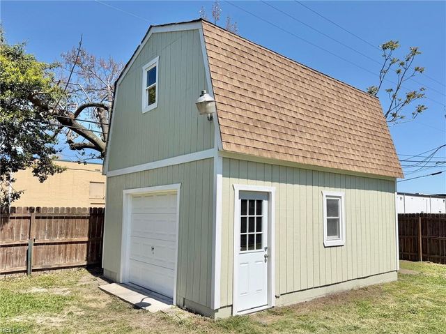 1101 Fontana Avenue, Chesapeake, VA 23325