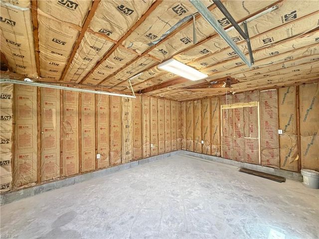 1101 Fontana Avenue, Chesapeake, VA 23325