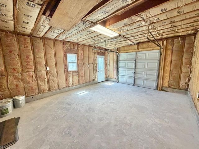 1101 Fontana Avenue, Chesapeake, VA 23325