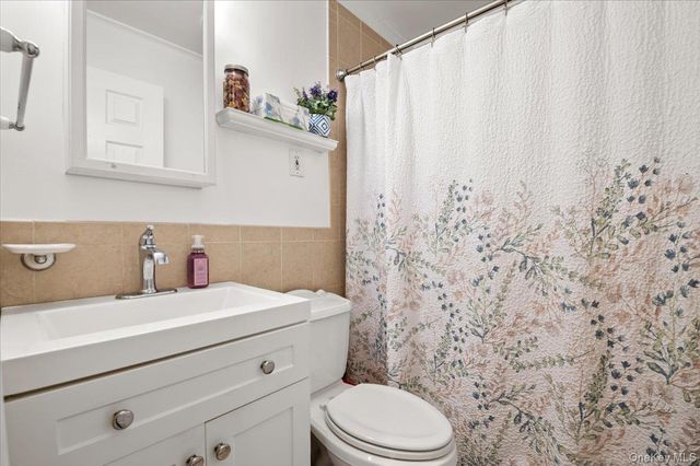 1882 Byrd Drive, East Meadow, NY 11554
