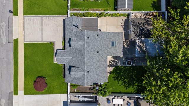 1882 Byrd Drive, East Meadow, NY 11554