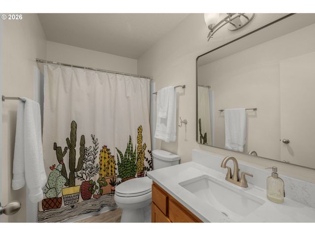13187 Sw RAPTOR Pl, Tigard, OR 97223