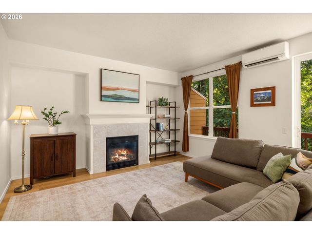 13187 Sw RAPTOR Pl, Tigard, OR 97223