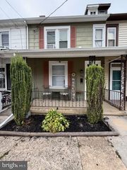 338 ATLANTIC AVE, Red Lion, PA 17356