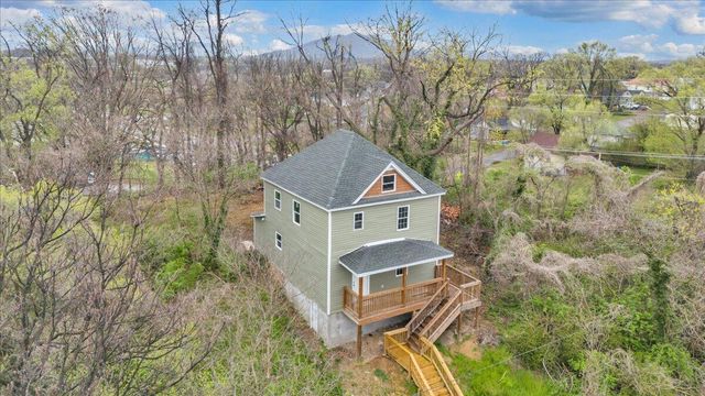 1220 Church AVE, Roanoke, VA 24013