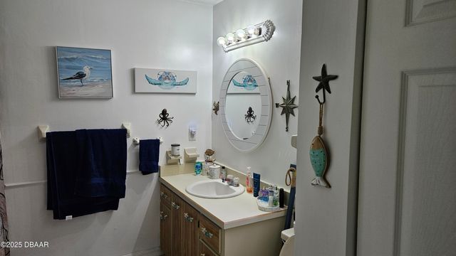 840 Center Ave Apt 65, Holly Hill, FL 32117