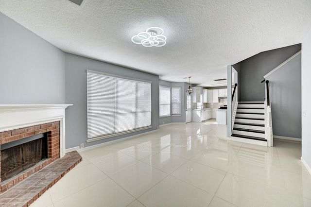 7402 Broken Oak Lane, Sugar Land, TX 77479