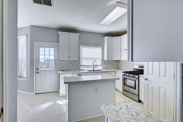 7402 Broken Oak Lane, Sugar Land, TX 77479