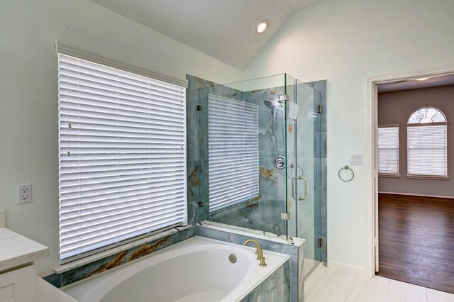 7402 Broken Oak Lane, Sugar Land, TX 77479