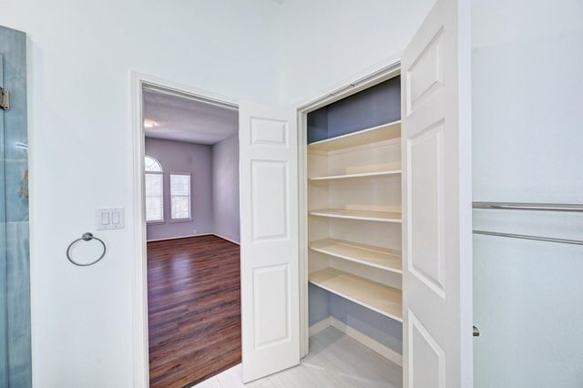 7402 Broken Oak Lane, Sugar Land, TX 77479
